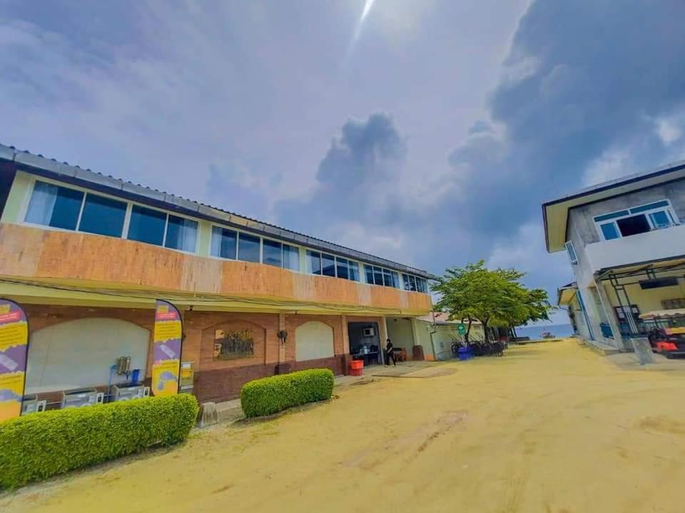 Walking Street Hostel (Adults Only) Koh Lipe Exterior foto